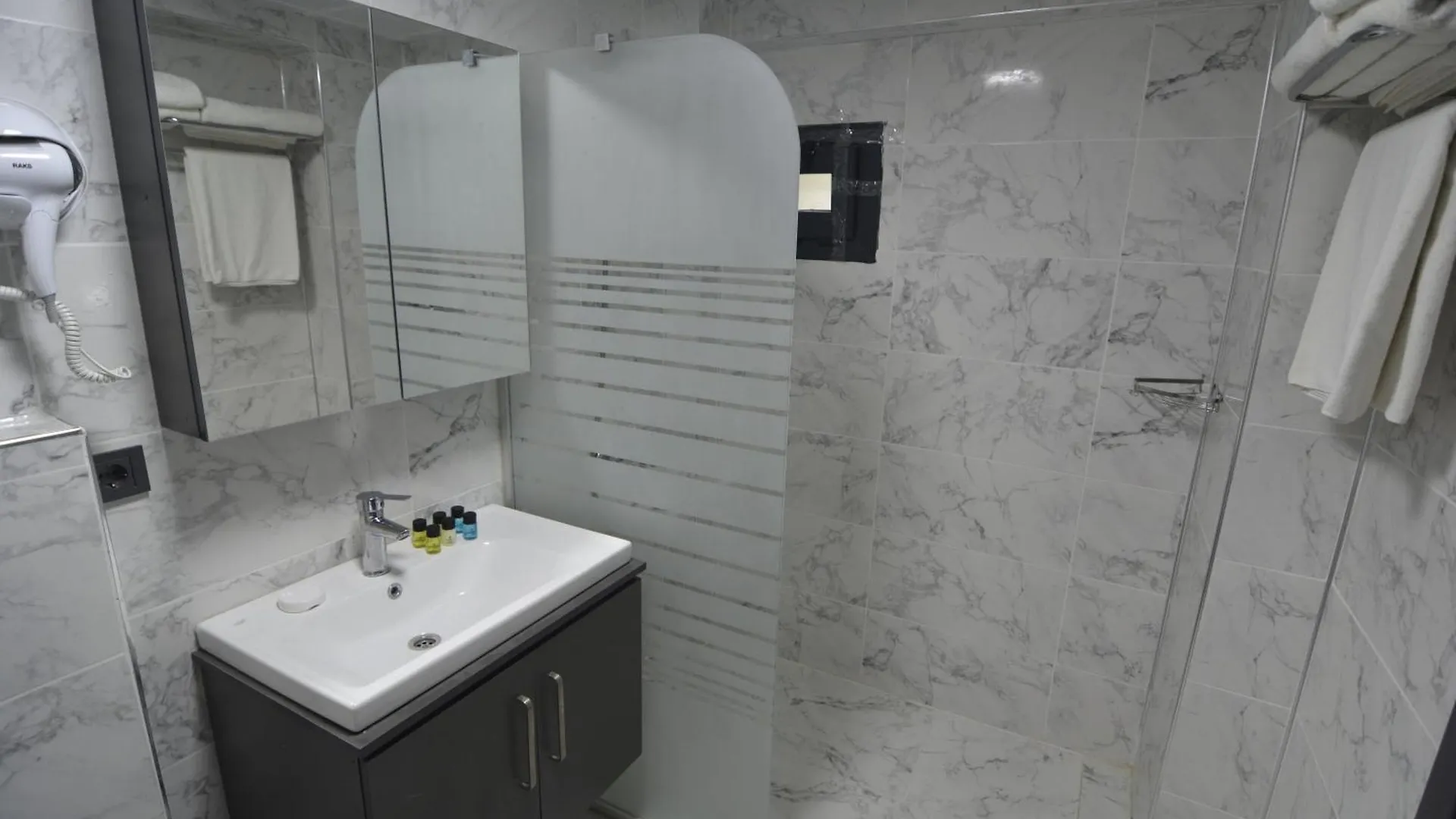 Talles Comfort Boutique Hotel - Alacati - Adult Only